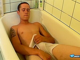 Gran Thiller In Jerk Off Video Featuring